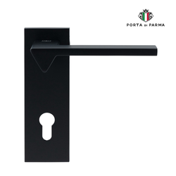 Ручка на планке PORTA DI PARMA Ama CYL BL черный