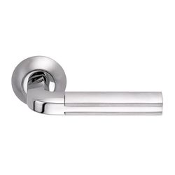 Ручка дверная ARCHIE 96 S.CHROME/ P.CHROME